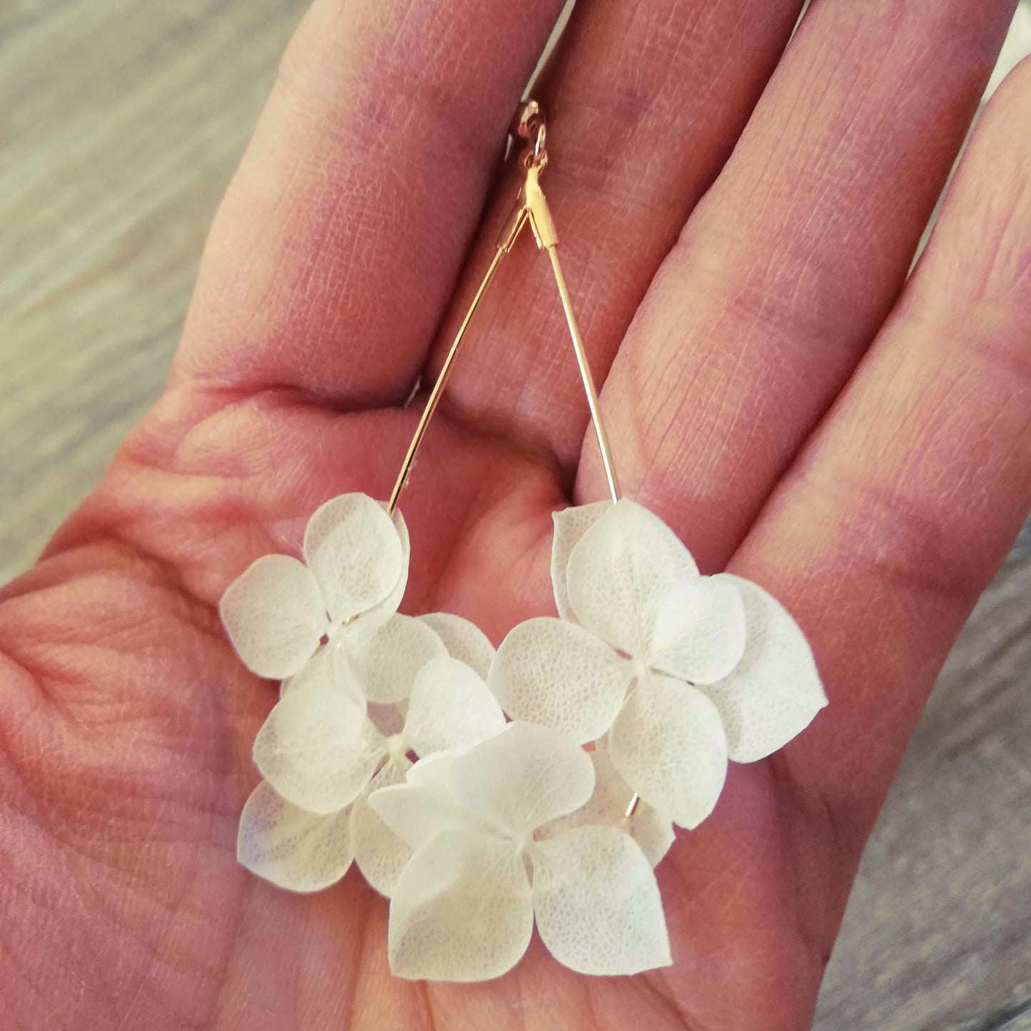 Boucles d'oreille en fleurs séchées