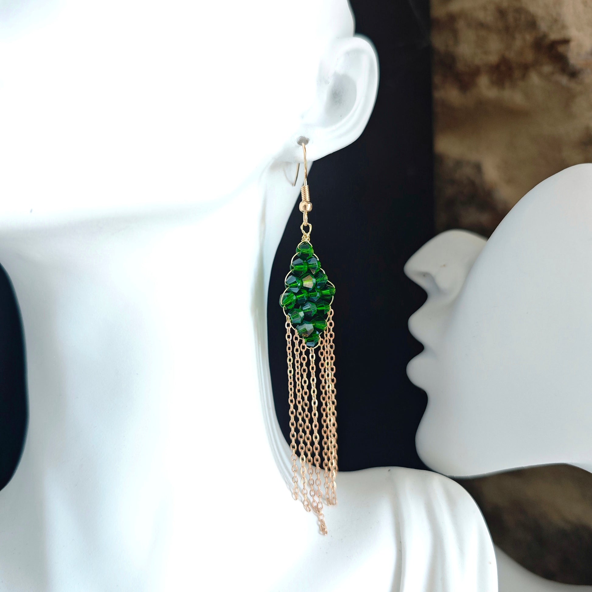 Boucles d’oreilles losange en perles verts faites main