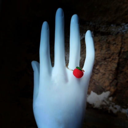 Bague en crochet fait main pomme