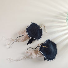 Charger l&#39;image dans la galerie, Boucles d&#39;oreilles Grande Méduse
