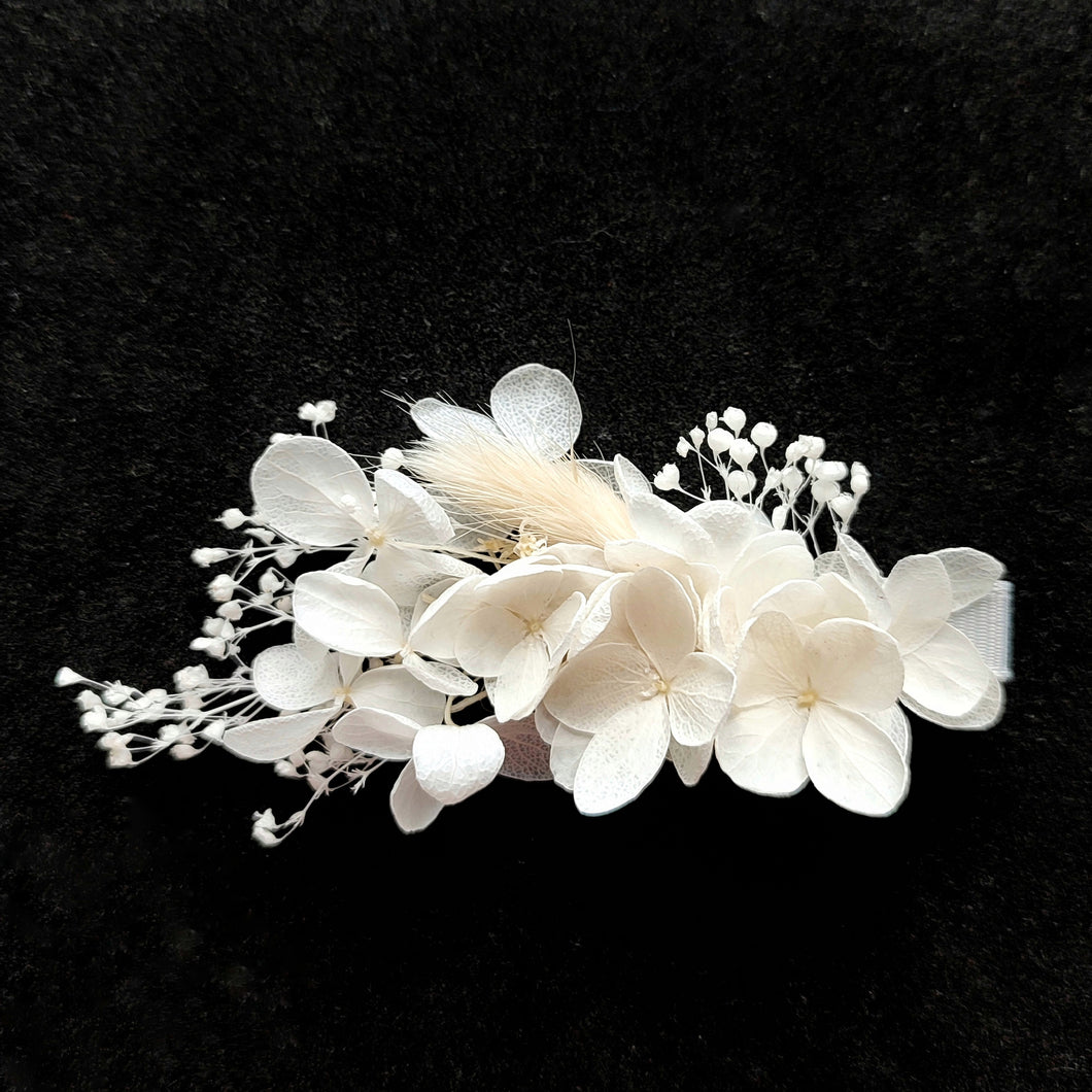 Barrette en fleurs