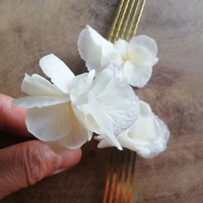 Peigne à cheveux de fleur stabilisé blanc