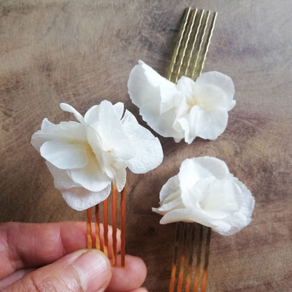 Peigne à cheveux de fleur stabilisé blanc