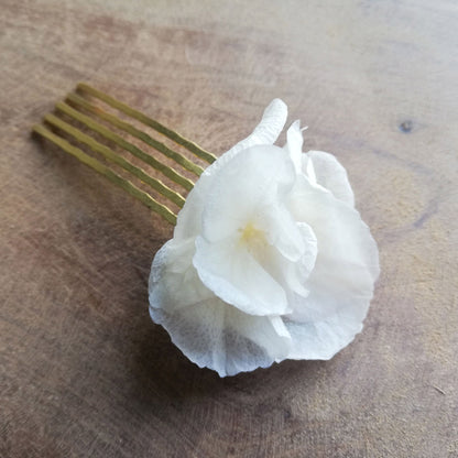 Peigne à cheveux de fleur stabilisé blanc