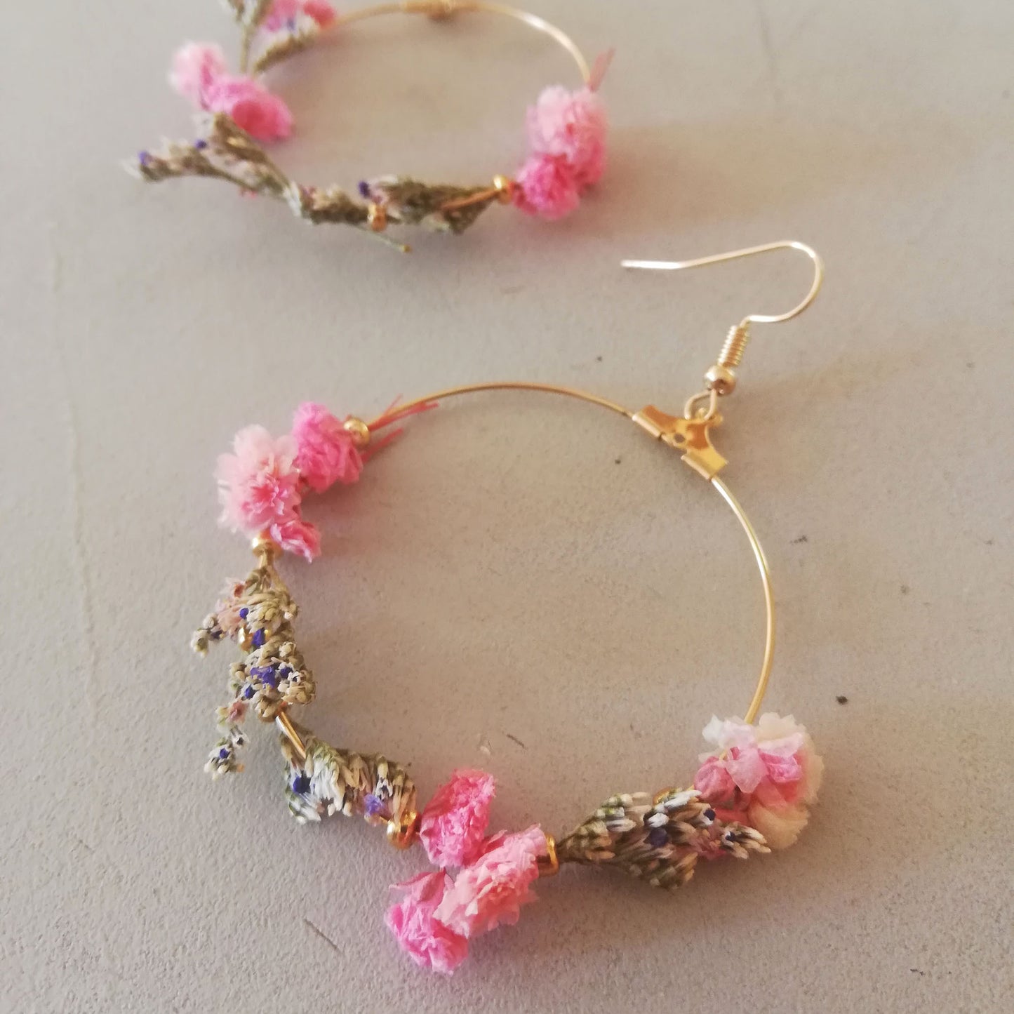 Boucle d'oreilles fleurs stabilisées , Boucles d'oreille Gypsophile stabilisée，