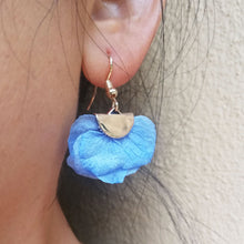 Charger l&#39;image dans la galerie, Boucles d&#39;oreille bleu

