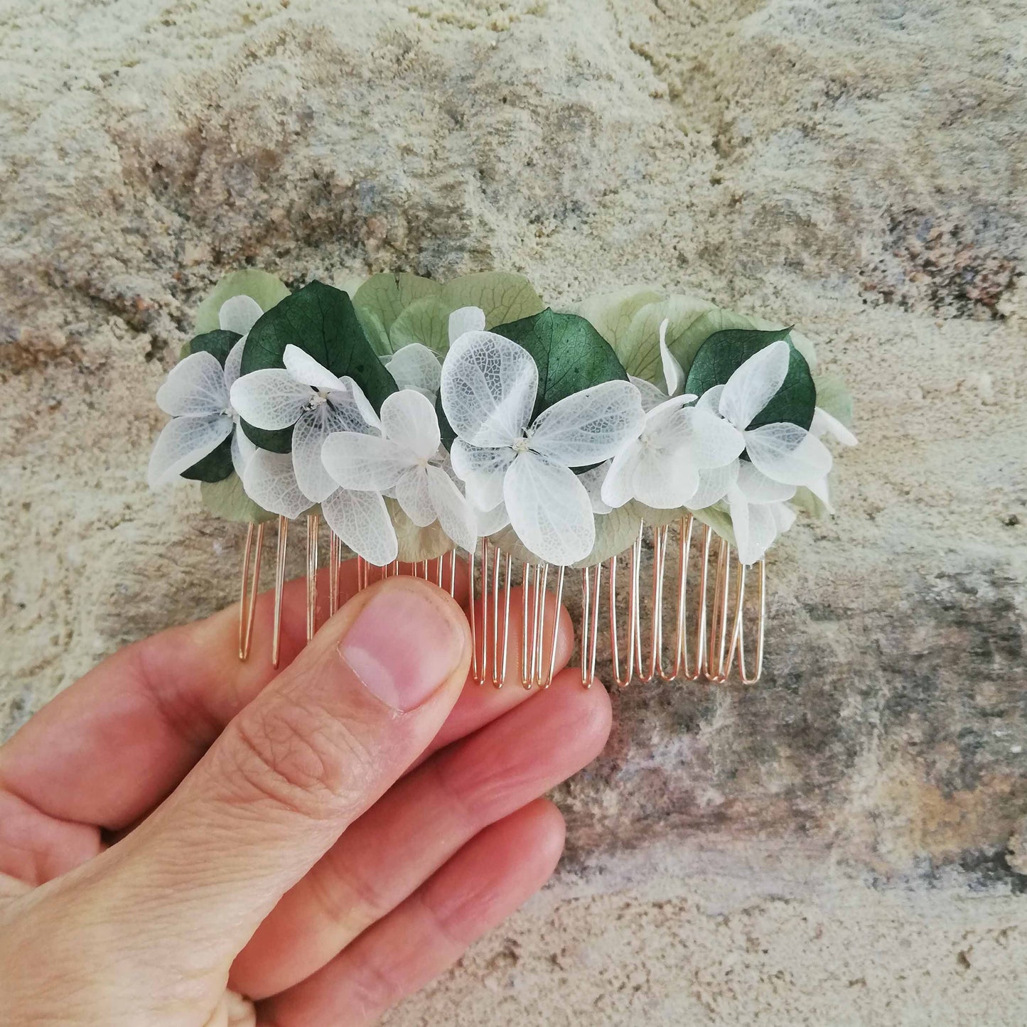 Peigne en fleur vert et blanc