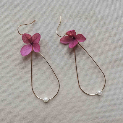 Boucle d'oreilles violet en fleurs séchées
