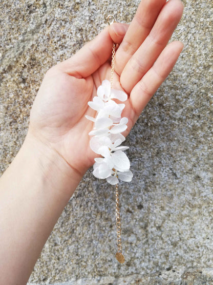 Bracelet de mariage en fleur stabilisées , bijoux en fleurs séchées