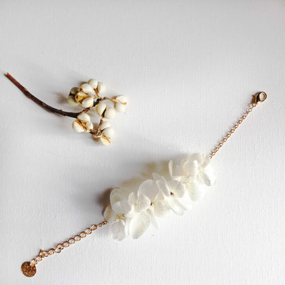 Bracelet de mariage en fleur stabilisées , bijoux en fleurs séchées