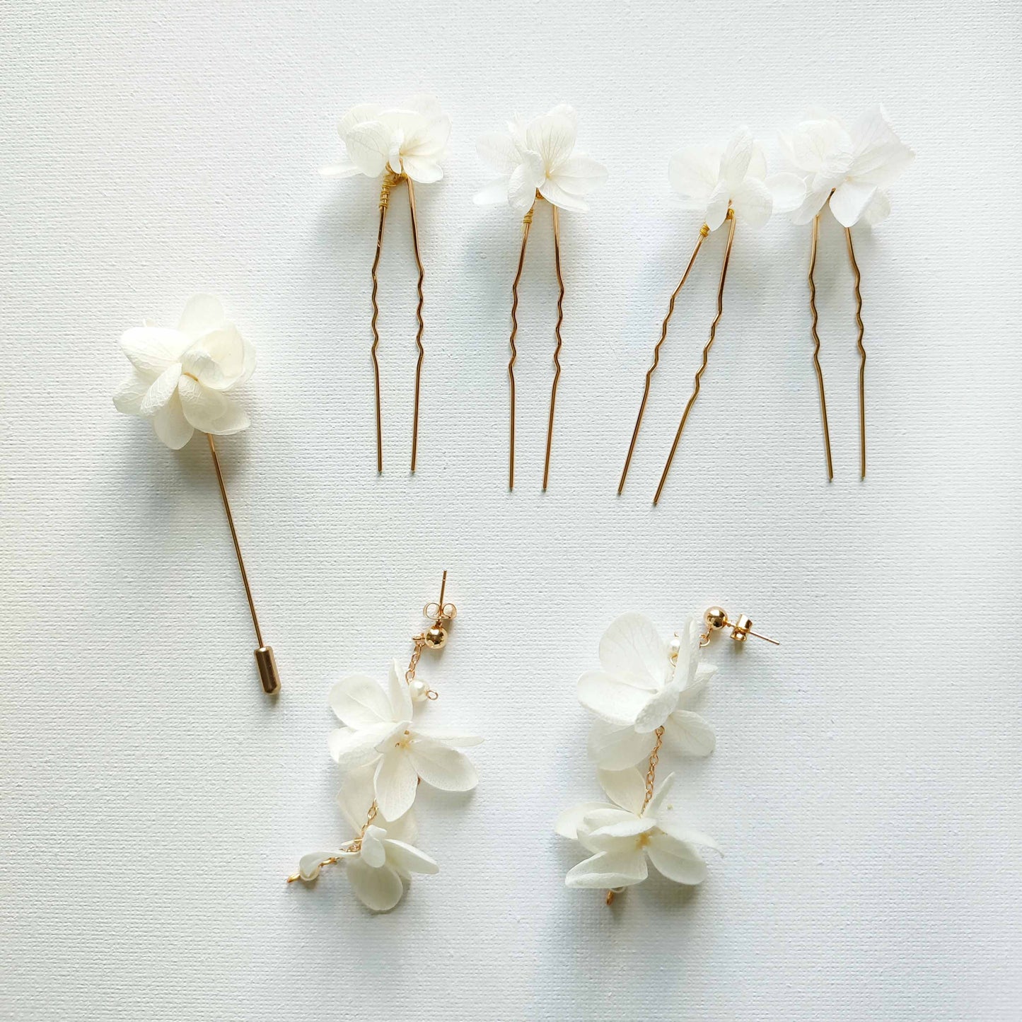Boucle d'oreilles crème