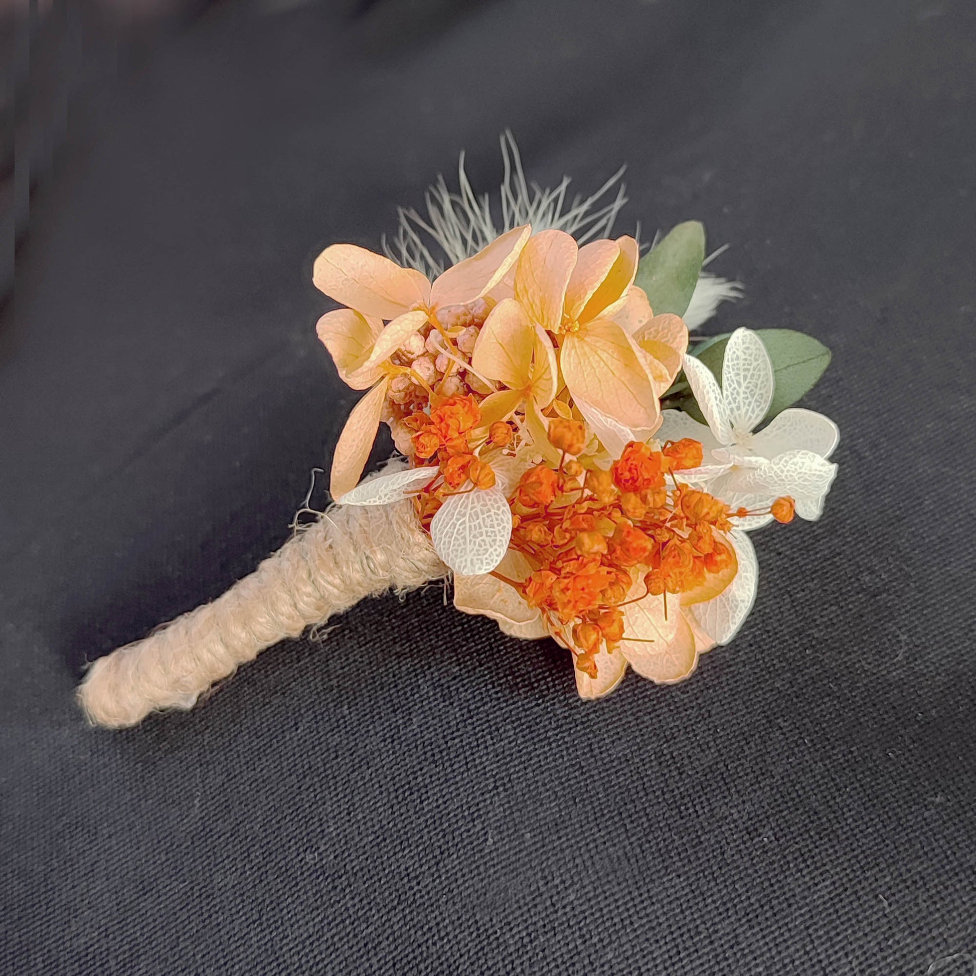 Boutonnière en fleur 