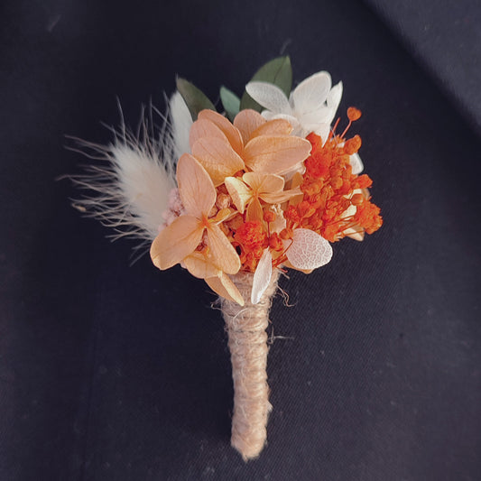 Boutonnière en fleur 