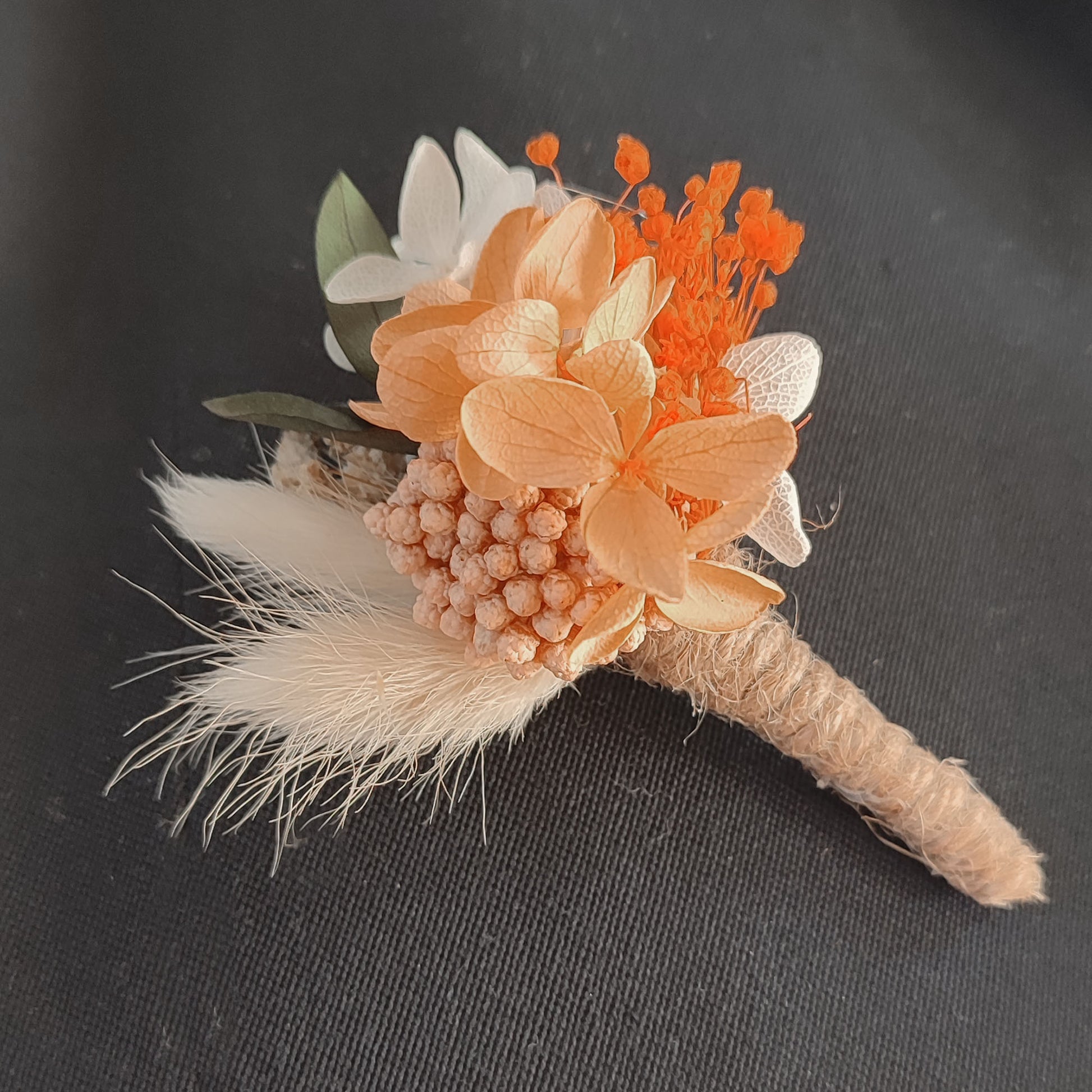 Boutonnière en fleur 