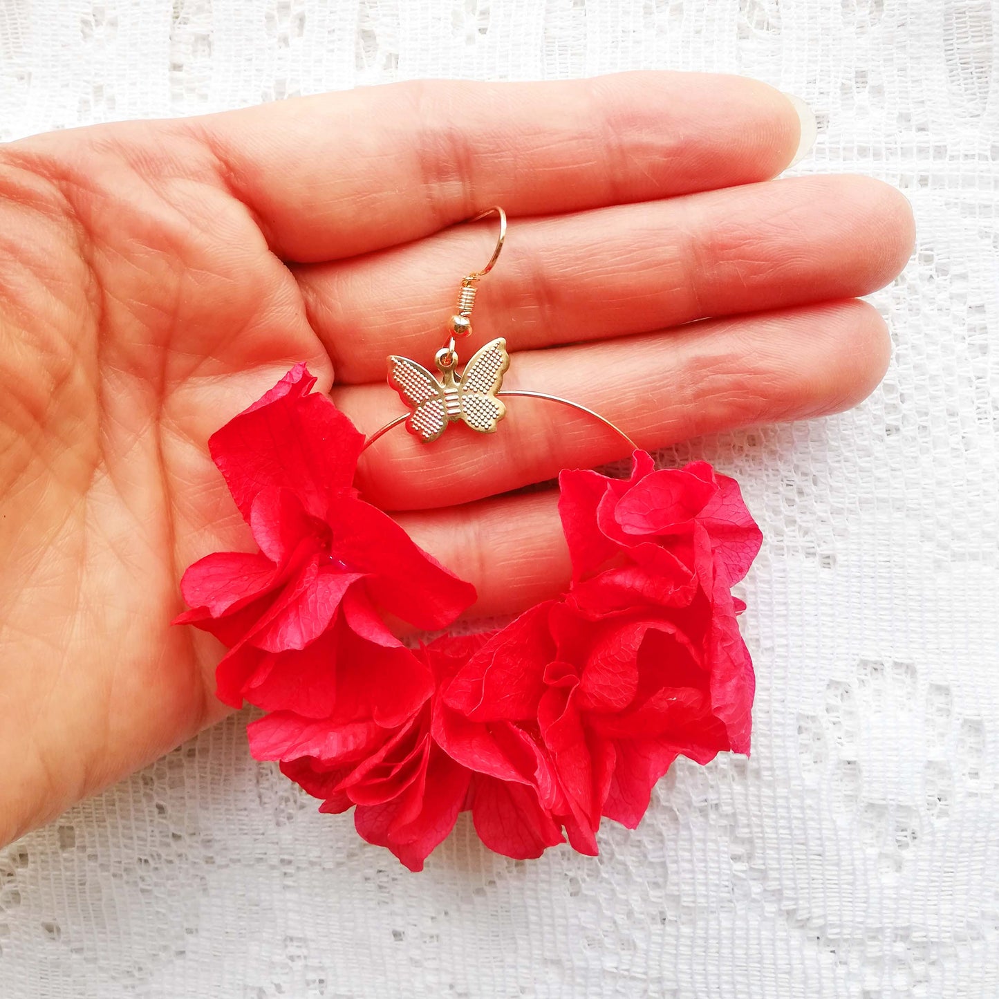 Boucles d'oreilles en fleurs séchées rouge
