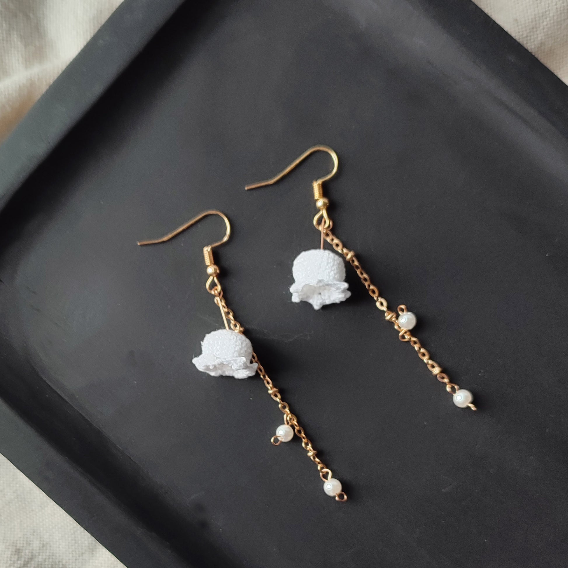 boucles d'oreilles fleurs au crochet