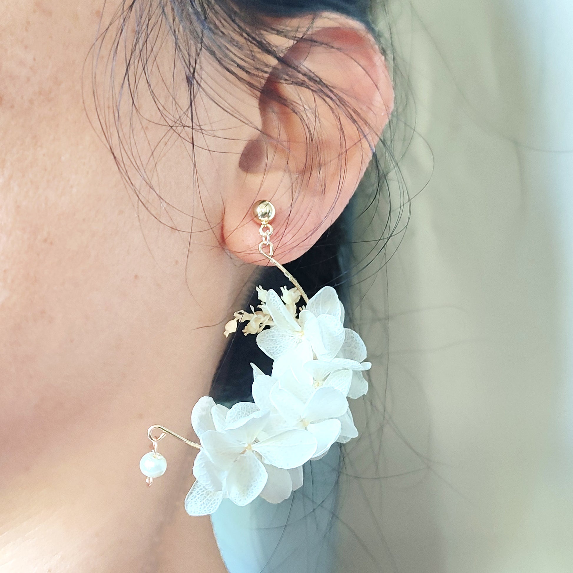 Boucles d'oreilles  floral stabilisées et séchée
