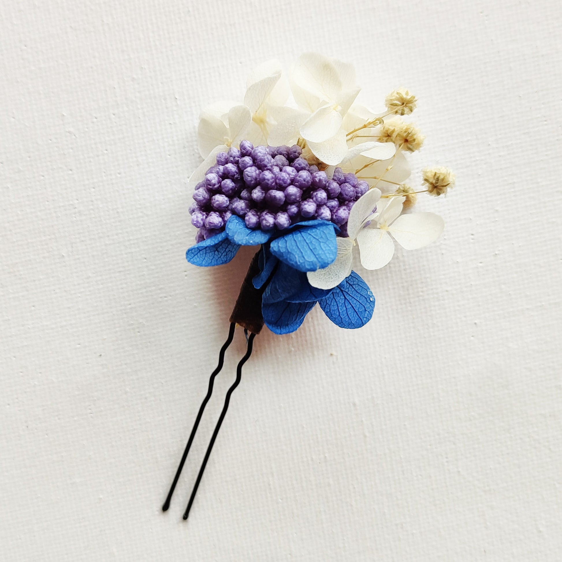 Epingles en fleurs sechees