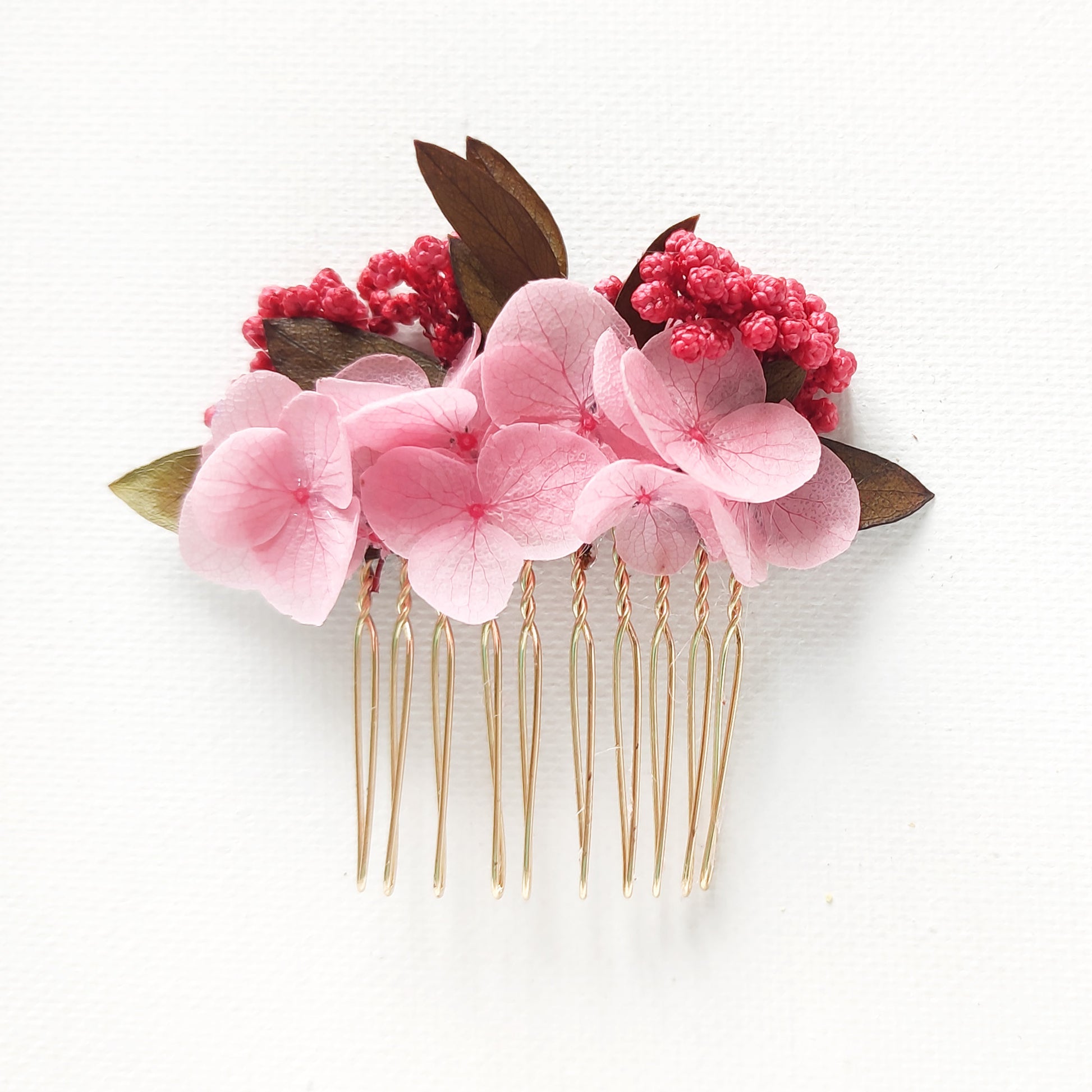 Épingle de fleur séchée